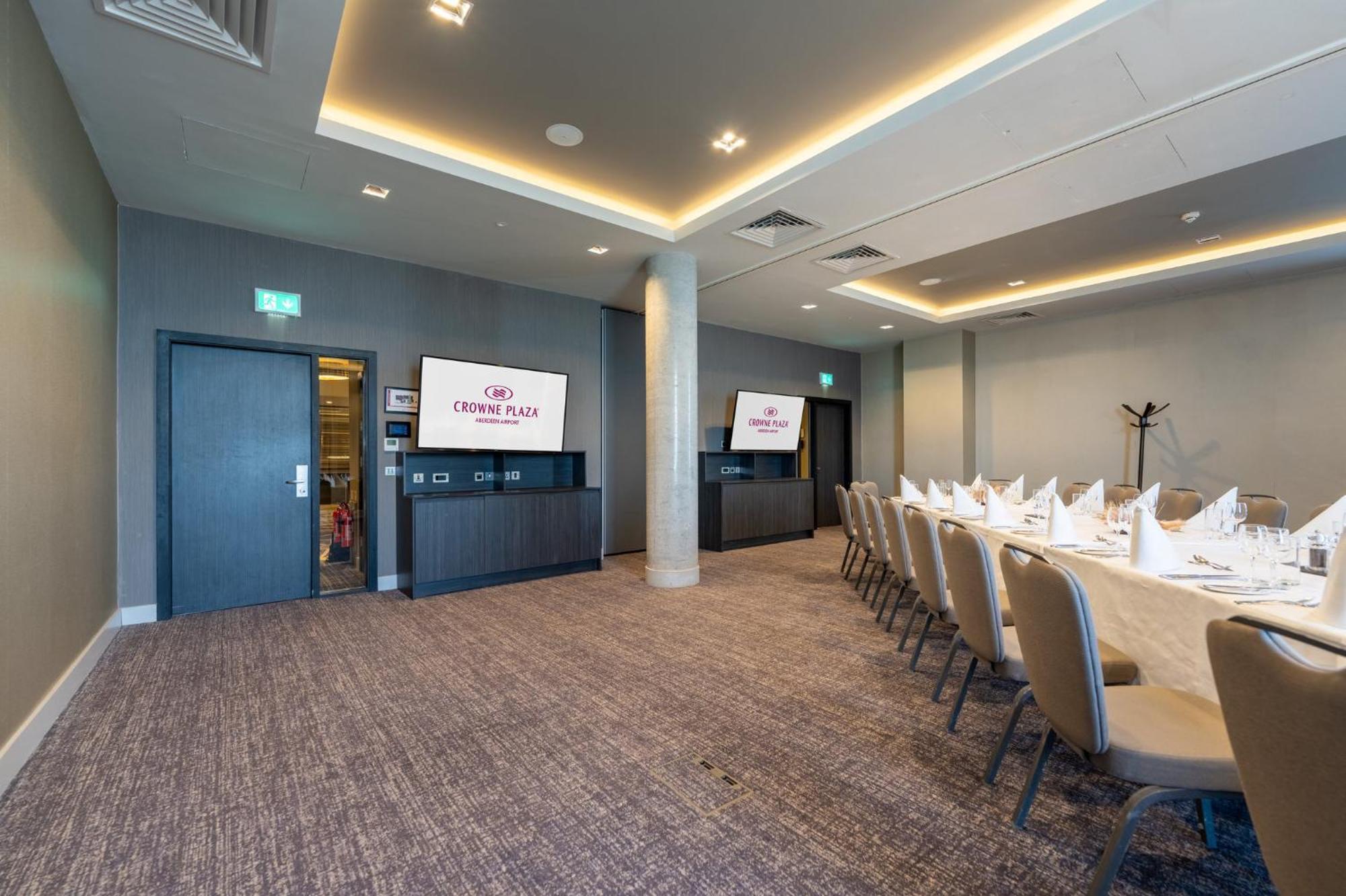 Crowne Plaza Aberdeen Airport By Ihg Dyce Exterior foto