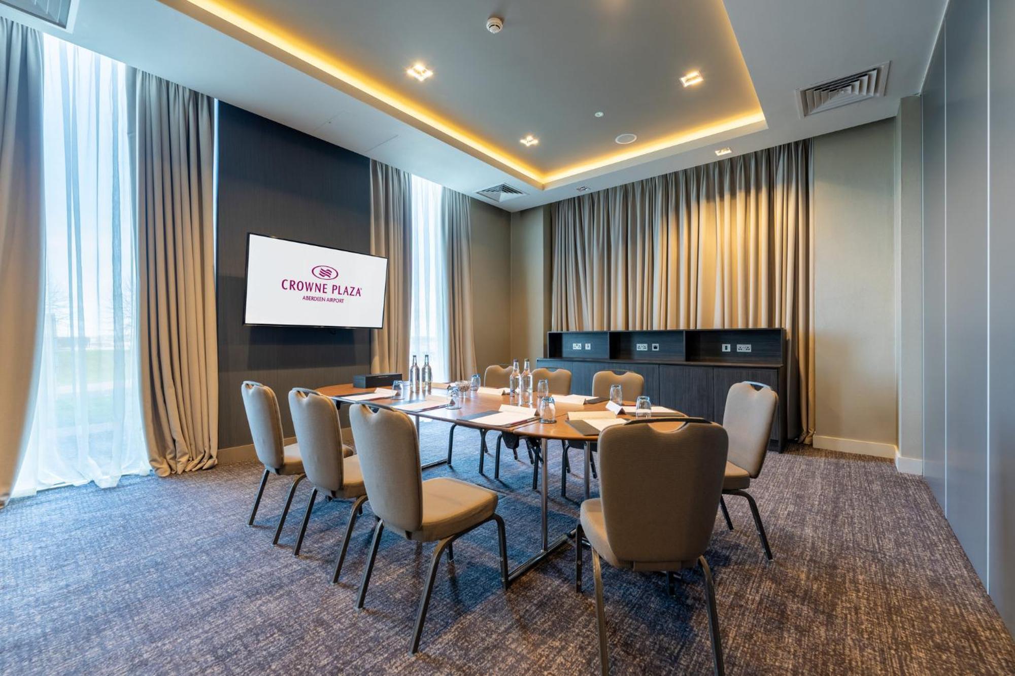 Crowne Plaza Aberdeen Airport By Ihg Dyce Exterior foto