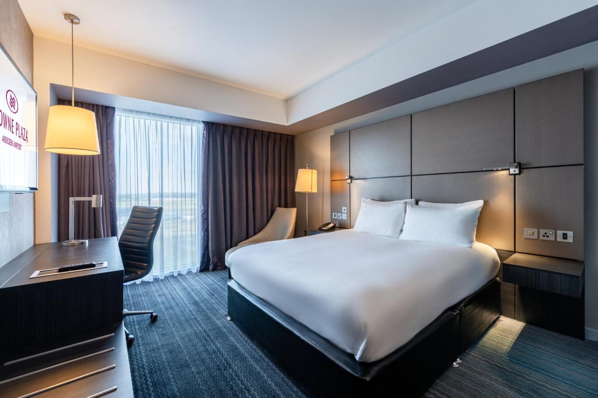 Crowne Plaza Aberdeen Airport By Ihg Dyce Exterior foto
