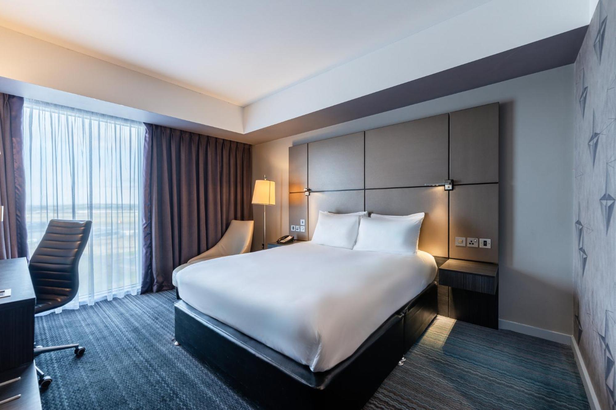 Crowne Plaza Aberdeen Airport By Ihg Dyce Exterior foto