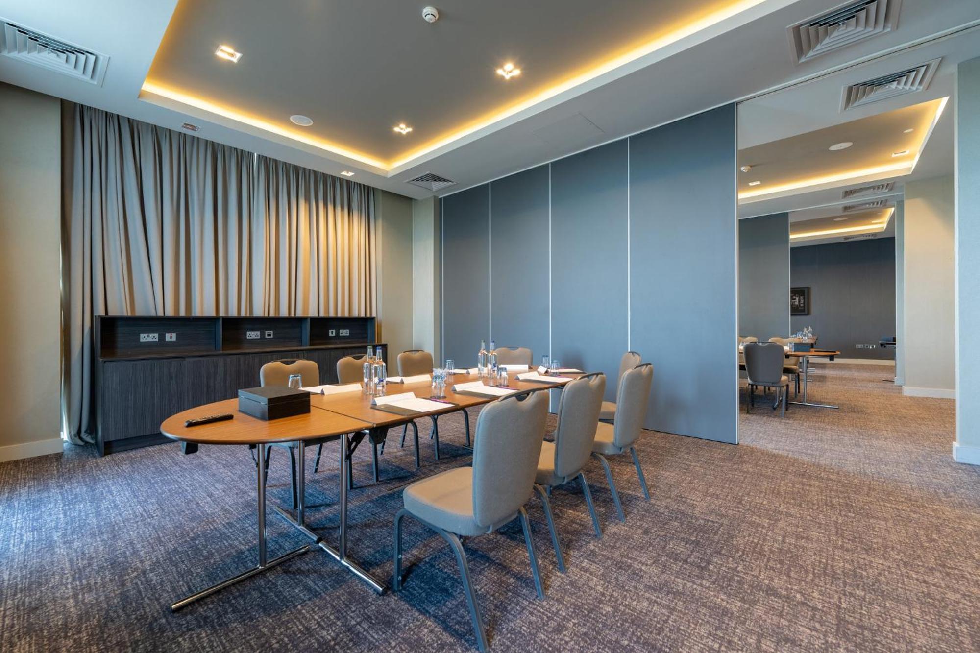 Crowne Plaza Aberdeen Airport By Ihg Dyce Exterior foto